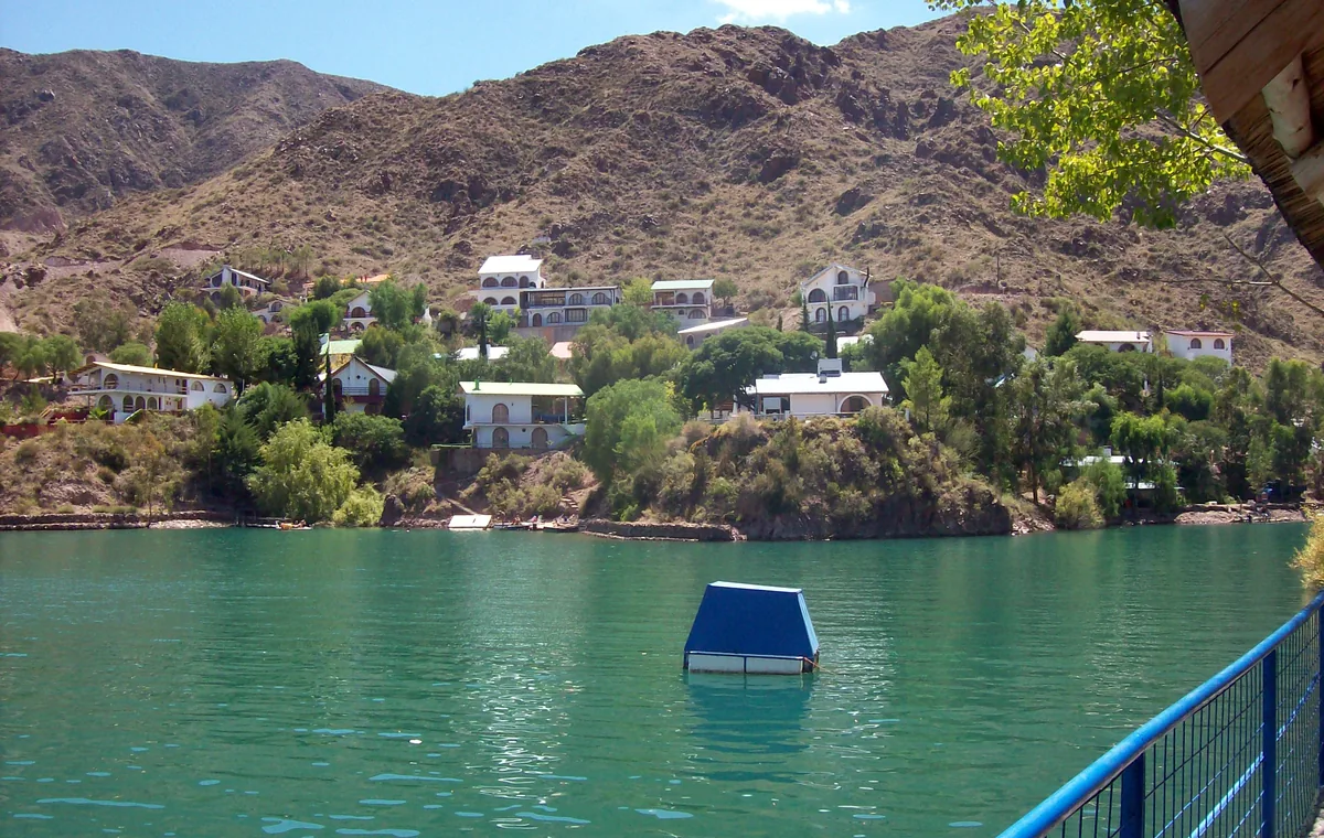 Embalse Los Reyunos en San Rafael, Mendoza